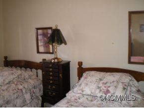 403 Maple Street - Photo 8