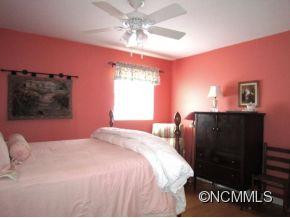 18 Mountain Terrace - Photo 15
