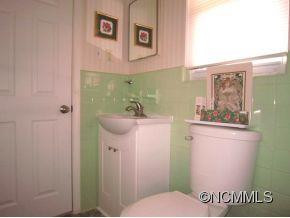18 Mountain Terrace - Photo 16