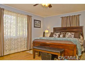 338 Lake Circle Drive - Photo 11