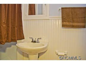 338 Lake Circle Drive - Photo 15