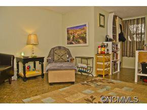 338 Lake Circle Drive - Photo 18