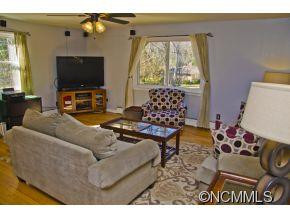 338 Lake Circle Drive - Photo 5