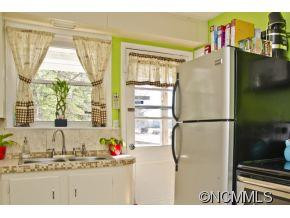 338 Lake Circle Drive - Photo 9