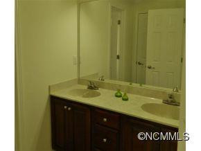  - Photo 12