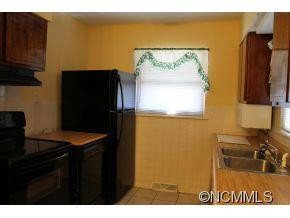 15 Baker Place - Photo 4