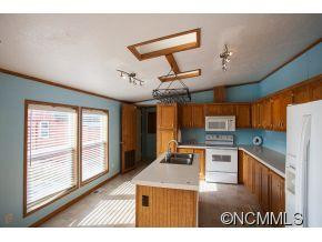 71 Frank Lawson Lane - Photo 4