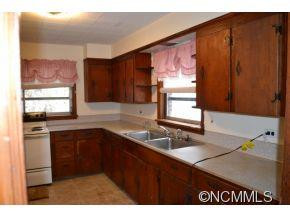 3151 Hwy 212 - Photo 10
