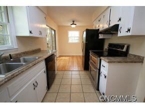 15 Coventry Circle - Photo 4