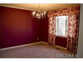 508 Crowfields Lane - Photo 5