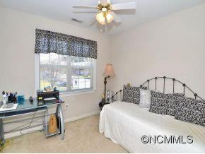 109 STAFFORD COURT - Photo 11