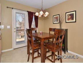 109 STAFFORD COURT - Photo 4