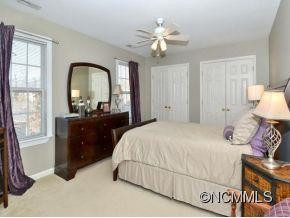 109 STAFFORD COURT - Photo 9