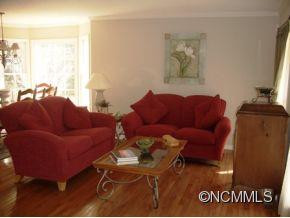 63 Whispering Oak Court - Photo 2