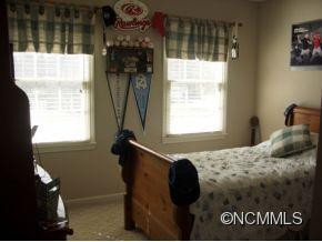 63 Whispering Oak Court - Photo 14