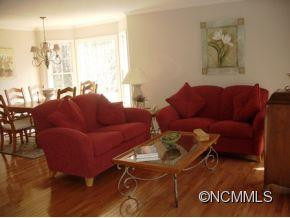 63 Whispering Oak Court - Photo 3