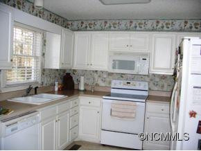 63 Whispering Oak Court - Photo 6