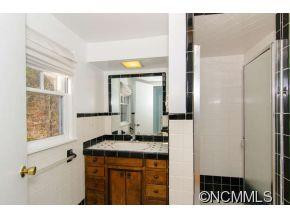 58 Spooks Branch Road - Photo 16