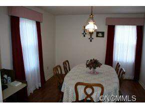 311 WEATHERSTONE DRIVE - Photo 8
