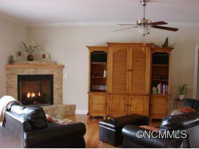 14 Emmas Way - Photo 13