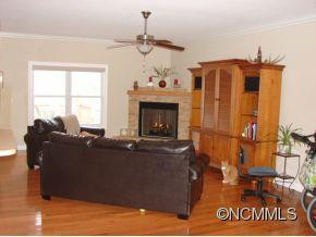 14 Emmas Way - Photo 14