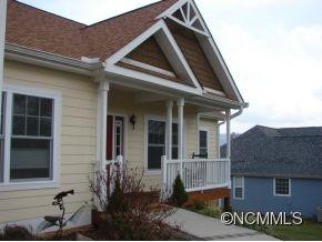 14 Emmas Way - Photo 3