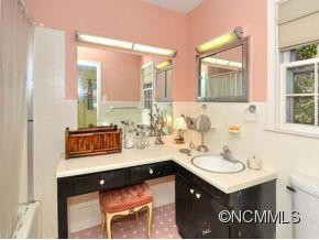 860 THORNTON PLACE - Photo 13