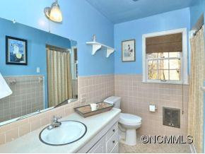 860 THORNTON PLACE - Photo 15