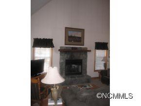 348 Timberline Dr - Photo 13