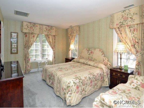 364 Vanderbilt Road - Photo 12