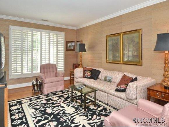 364 Vanderbilt Road - Photo 17