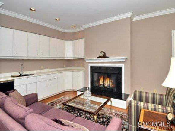 364 Vanderbilt Road - Photo 18
