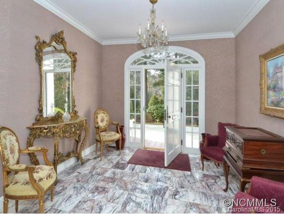 364 Vanderbilt Road - Photo 3