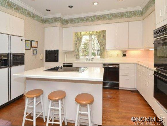 364 Vanderbilt Road - Photo 7