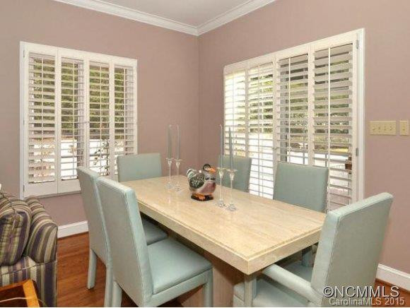 364 Vanderbilt Road - Photo 8