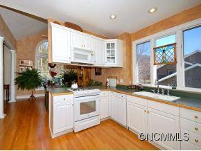 3 HUNTINGTON CHASE - Photo 10