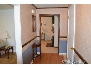 24 Camelot Dr - Photo 11