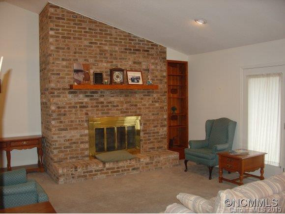 1335 Dolly Masters Road - Photo 2