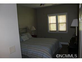 1650 Country Club Drive #C-101 - Photo 12