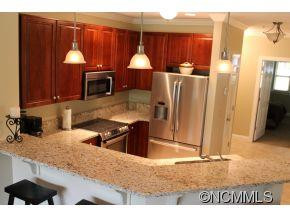 1650 Country Club Drive #C-101 - Photo 4