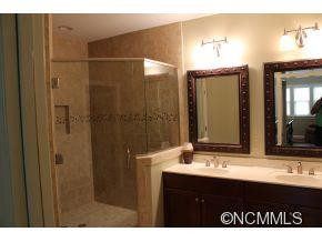 1650 Country Club Drive #C-101 - Photo 7
