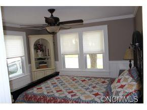 115 Short Street - Photo 8