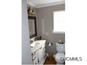 115 Short Street - Photo 9