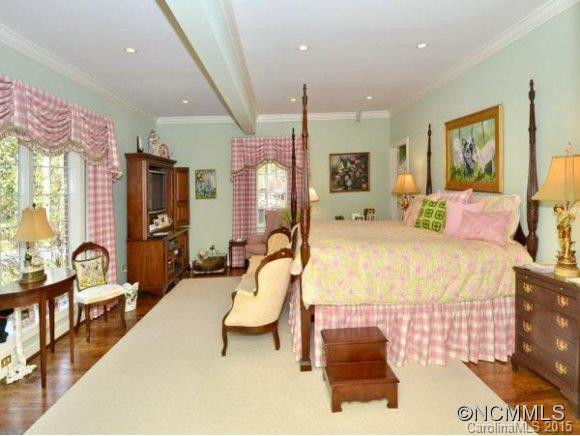 4 Holly Hill Road - Photo 12