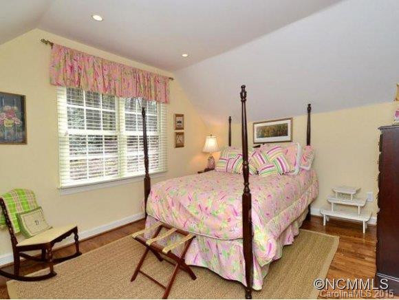 4 Holly Hill Road - Photo 22