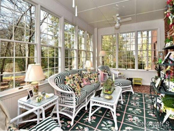 4 Holly Hill Road - Photo 5