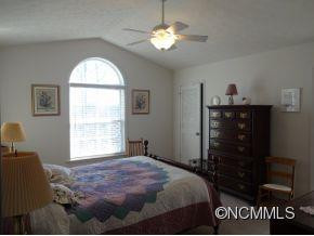 101 RED CEDAR DRIVE - Photo 14