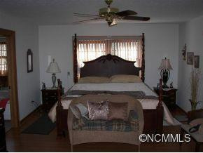 2142 Cedar Creek Road - Photo 7