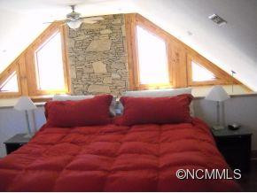 32 Lake Drive - Photo 11