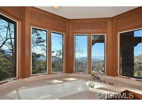 106 Robinhood Road - Photo 17